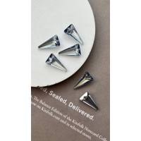 Подвеска Swarovski, треугольник
