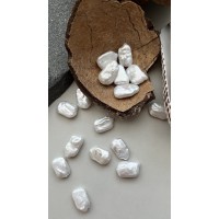 Жемчуг натуральный барочный в форме прямоугольника