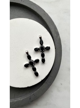 Подвеска "Крест" с черными цирконами